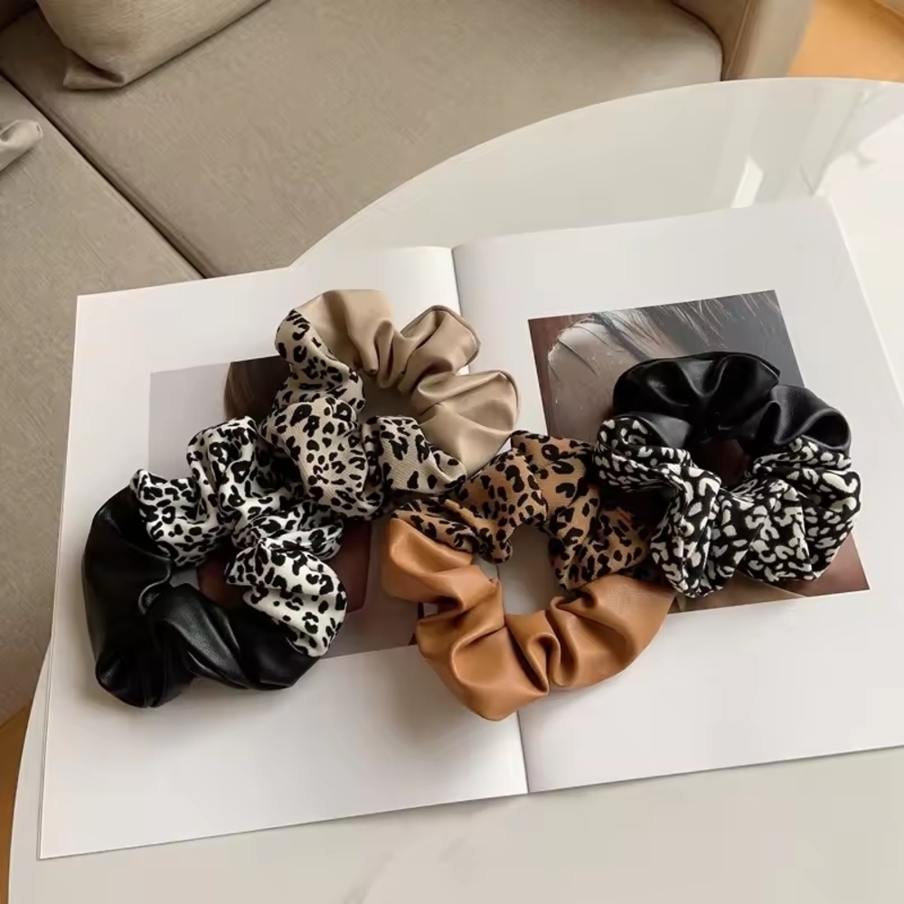 Elegant Leopard Print Scrunchie Set